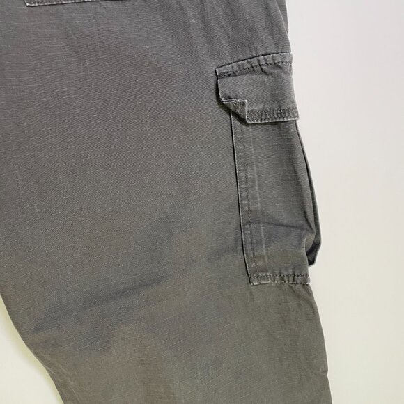 Men's Wrangler Cargo Pants - Size 36x32 - Picture 12 of 14